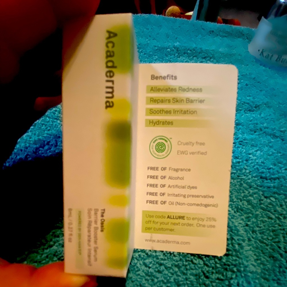 NIB Acaderma The Oasis Barrier Booster serum